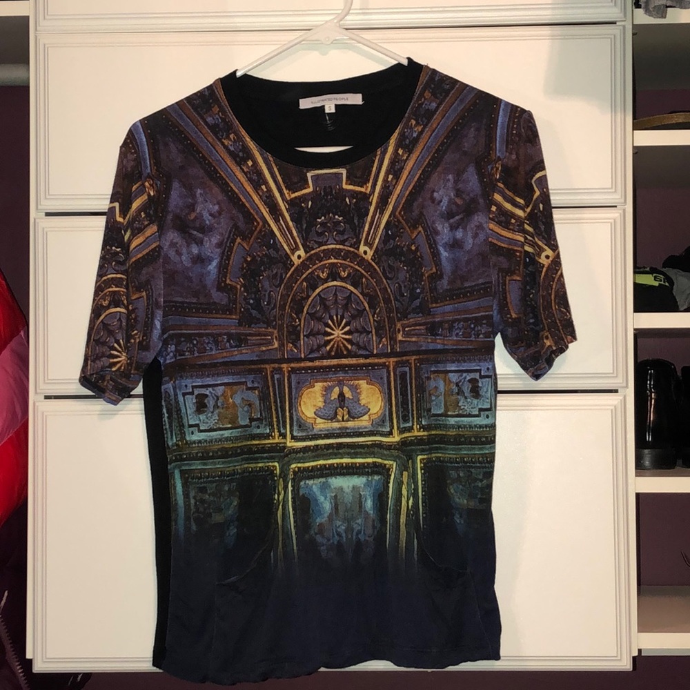 Graphic tee